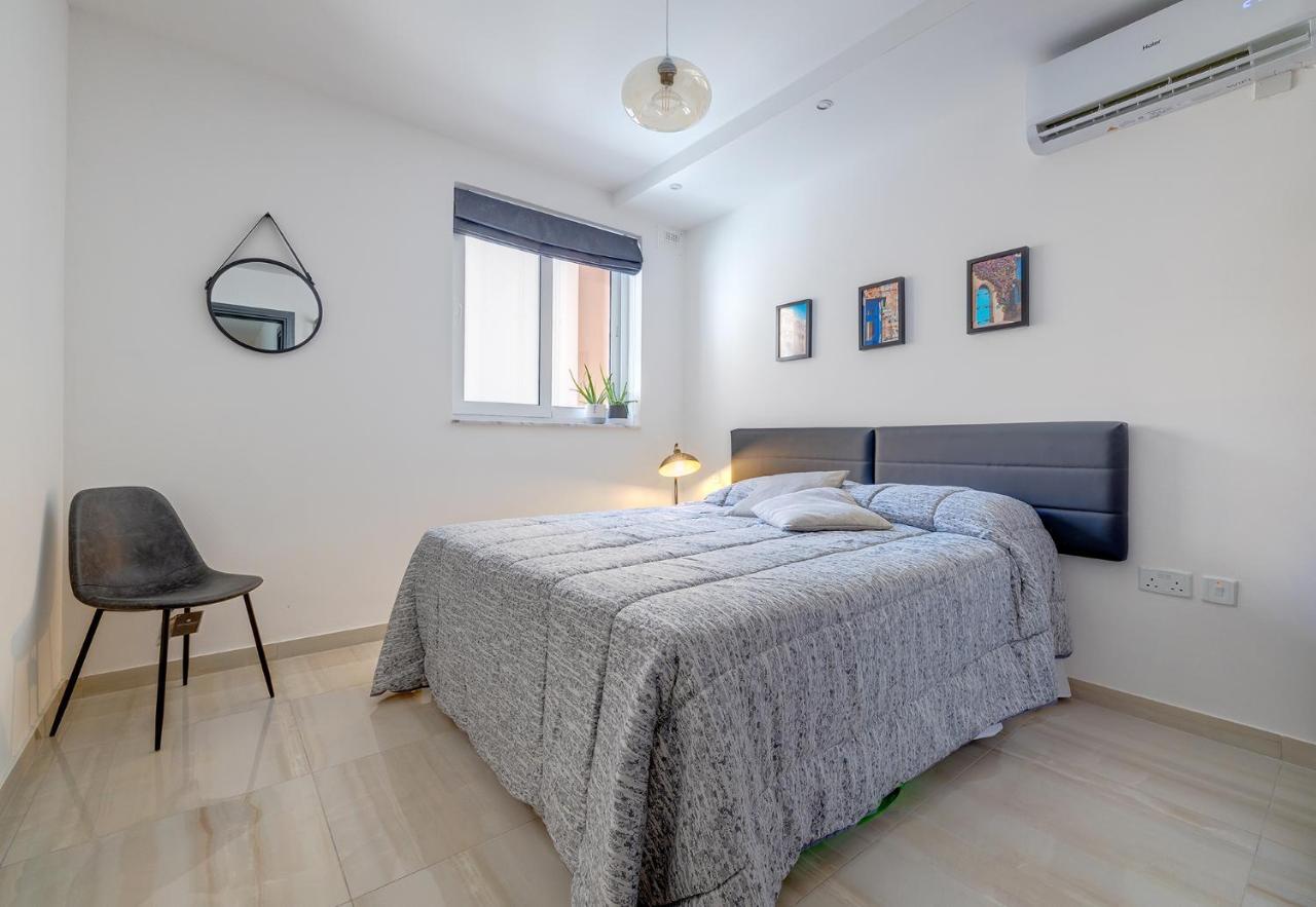 Chic 2Br Apartment, Ideal Location Ta Xbiex Exteriér fotografie
