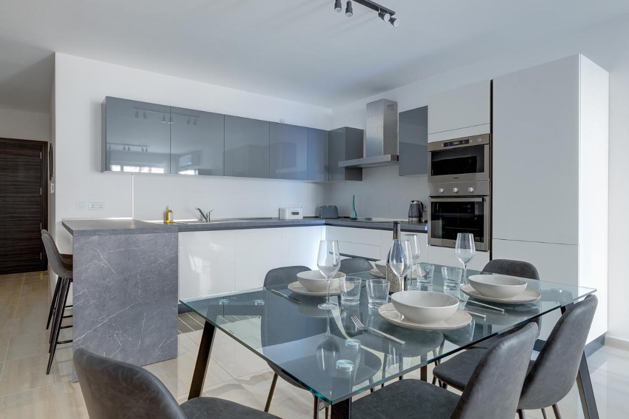 Chic 2Br Apartment, Ideal Location Ta Xbiex Exteriér fotografie